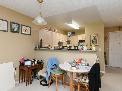 303-1683 Balmoral Ave, Comox, BC - Indoor