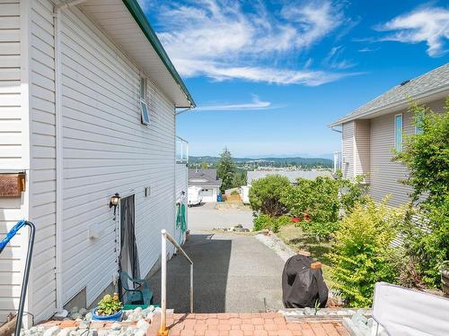 2157 Woodthrush Pl, Nanaimo, BC 