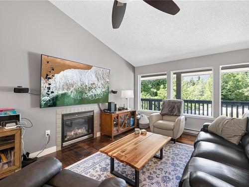 1775 Warn Way, Qualicum Beach, BC 