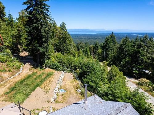 1775 Warn Way, Qualicum Beach, BC 