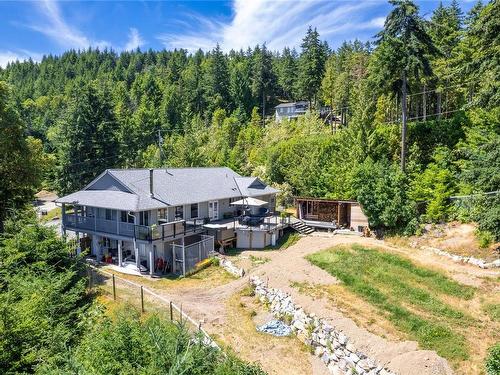 1775 Warn Way, Qualicum Beach, BC 