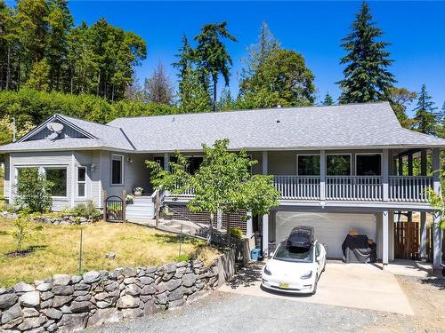 1775 Warn Way, Qualicum Beach, BC 