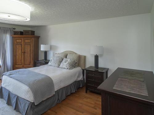 313 Cadillac Circle, Thunder Bay, ON - Indoor Photo Showing Bedroom