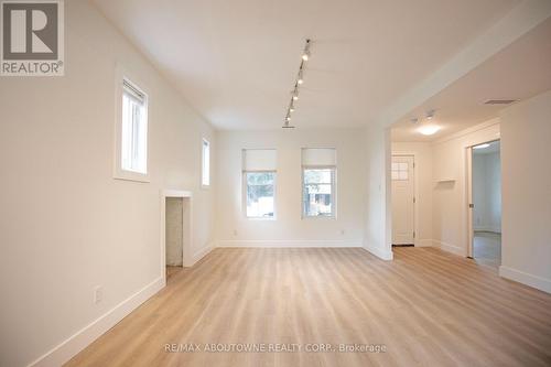 49 Fairleigh Avenue S, Hamilton (Gibson), ON - Indoor Photo Showing Other Room