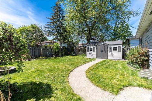 40 Queenslea Drive, Hamilton, ON - Outdoor