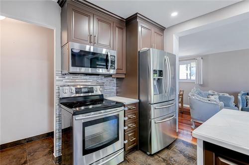 40 Queenslea Drive, Hamilton, ON - Indoor Photo Showing Kitchen With Stainless Steel Kitchen