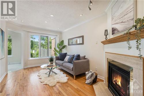 194 Forestglade Crescent, Ottawa, ON - Indoor Photo Showing Living Room With Fireplace