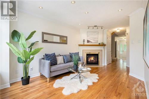 194 Forestglade Crescent, Ottawa, ON - Indoor Photo Showing Living Room With Fireplace