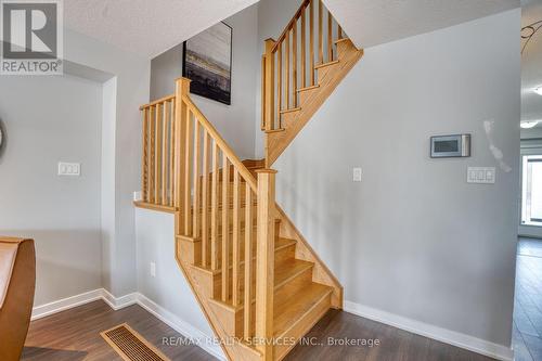 146 Crafter Crescent, Hamilton, ON - Indoor Photo Showing Other Room