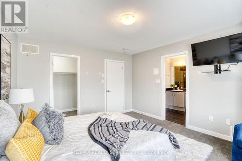 146 Crafter Crescent, Hamilton (Stoney Creek Mountain), ON - Indoor Photo Showing Bedroom