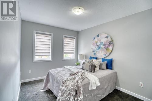 146 Crafter Crescent, Hamilton, ON - Indoor Photo Showing Bedroom