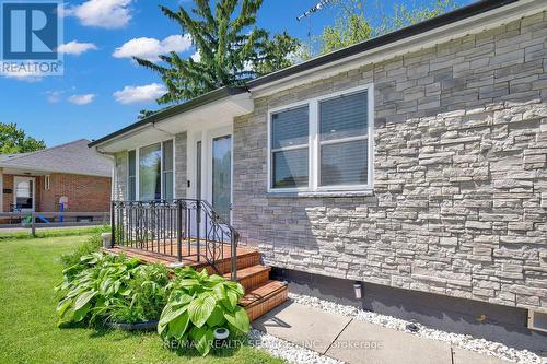 3803 Byng Road, Windsor, ON - Outdoor