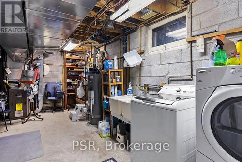 2063 Family Crescent, Mississauga, ON - Indoor Photo Showing Laundry Room