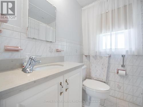 50 Dorsey Drive, Toronto W04, ON - Indoor Photo Showing Bathroom