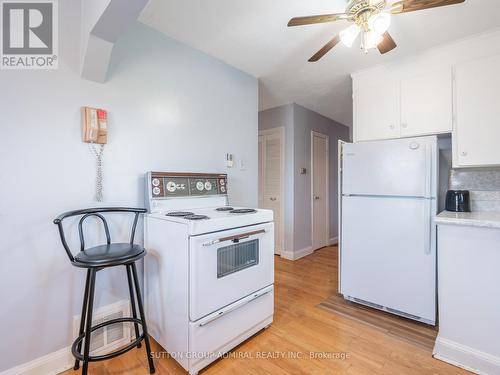 50 Dorsey Drive, Toronto W04, ON - Indoor Photo Showing Kitchen