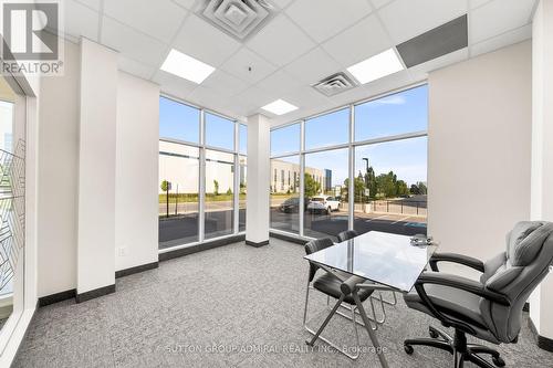 33 - 5250 Solar Drive, Mississauga, ON 