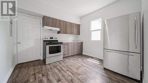 223-227 Gilmore Road, Fort Erie, ON - Indoor Photo Showing Kitchen