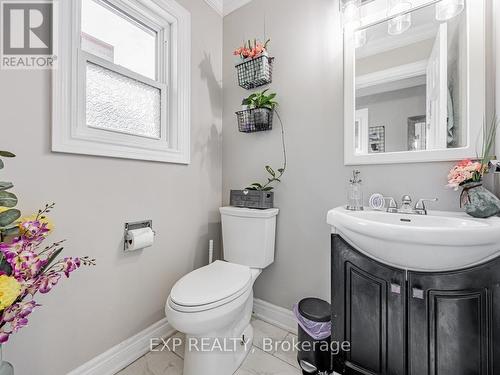 64 Greenfield Crescent, Whitby (Blue Grass Meadows), ON - Indoor Photo Showing Bathroom