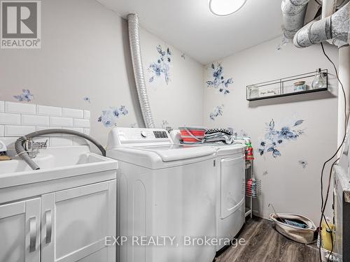 64 Greenfield Crescent, Whitby (Blue Grass Meadows), ON - Indoor Photo Showing Laundry Room