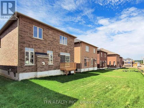 11 Copperhill Heights, Barrie (Painswick South), ON - Outdoor With Exterior