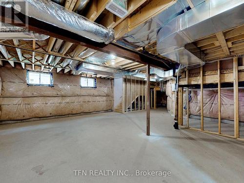 11 Copperhill Heights, Barrie, ON - Indoor Photo Showing Basement