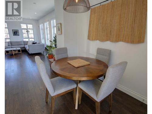 645 Fuller Avenue, Kelowna, BC - Indoor Photo Showing Dining Room