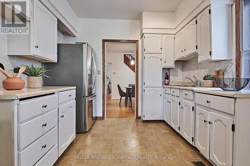 171 Ronan Avenue, Toronto (Lawrence Park North), ON - Indoor Photo Showing Kitchen