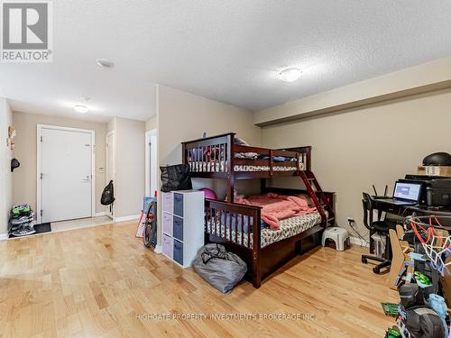 619 - 111 Elizabeth Street, Toronto C01, ON - Indoor Photo Showing Bedroom
