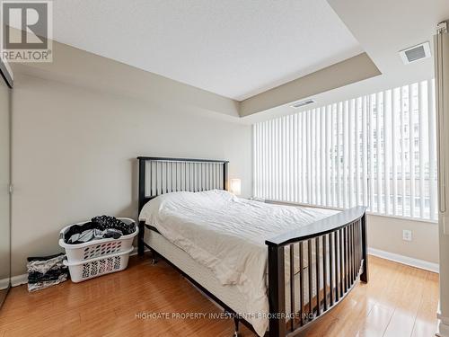 619 - 111 Elizabeth Street, Toronto C01, ON - Indoor Photo Showing Bedroom