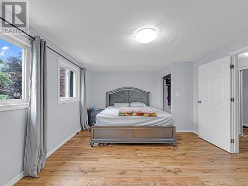 6408 Thornberry Crescent Unit# 427, Windsor, ON - Indoor Photo Showing Bedroom