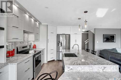 2457 Saunders Crescent, Regina, SK - Indoor Photo Showing Kitchen With Stainless Steel Kitchen With Upgraded Kitchen