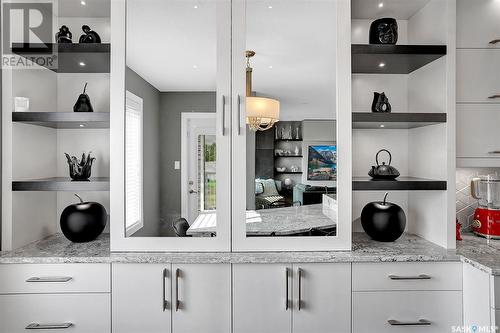 2457 Saunders Crescent, Regina, SK - Indoor Photo Showing Kitchen