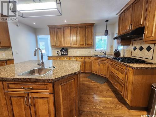 726 Bertrand Avenue, Radville, SK - Indoor Photo Showing Kitchen With Double Sink