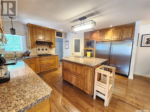 726 Bertrand Avenue, Radville, SK - Indoor Photo Showing Kitchen With Double Sink