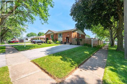 4244 York Drive, Niagara Falls, ON - Outdoor