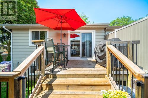 4244 York Drive, Niagara Falls, ON - Outdoor With Deck Patio Veranda With Exterior