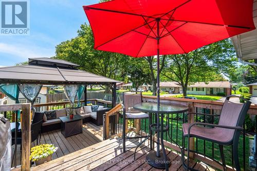 4244 York Drive, Niagara Falls, ON - Outdoor With Deck Patio Veranda With Exterior