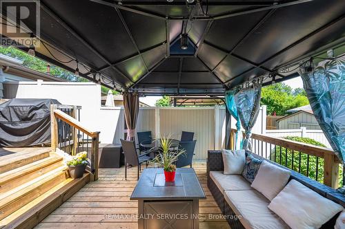 4244 York Drive, Niagara Falls, ON - Outdoor With Deck Patio Veranda With Exterior