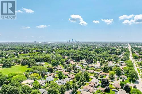 4244 York Drive, Niagara Falls, ON - Outdoor With View