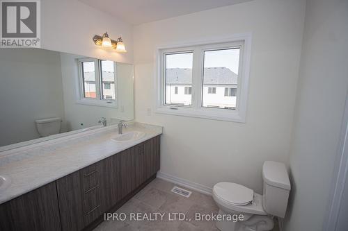 11 - 15 Blacklock Street, Cambridge, ON - Indoor Photo Showing Bathroom