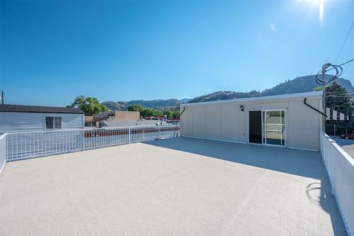 1040 Main Street, Okanagan Falls, BC - Outdoor