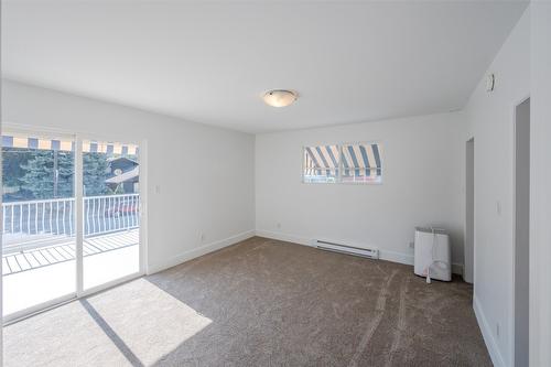 1040 Main Street, Okanagan Falls, BC - Indoor Photo Showing Other Room