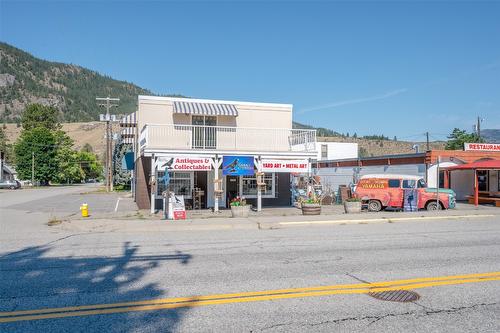 1040 Main Street, Okanagan Falls, BC - Outdoor