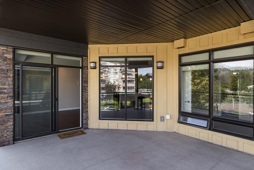 207-2011 Agassiz Road, Kelowna, BC - Outdoor With Deck Patio Veranda With Exterior