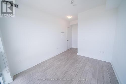 1805 - 4677 Glen Erin Drive, Mississauga, ON - Indoor Photo Showing Other Room