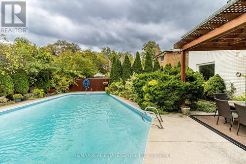 1230 Bloor Street, Mississauga, ON - Outdoor With In Ground Pool