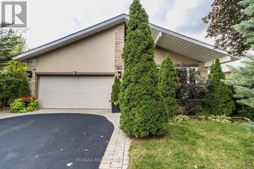 1230 Bloor Street, Mississauga, ON - Outdoor