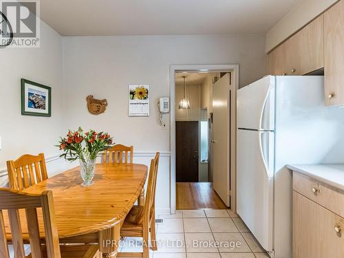 1535 Chalice Crescent E, Mississauga, ON - Indoor Photo Showing Dining Room