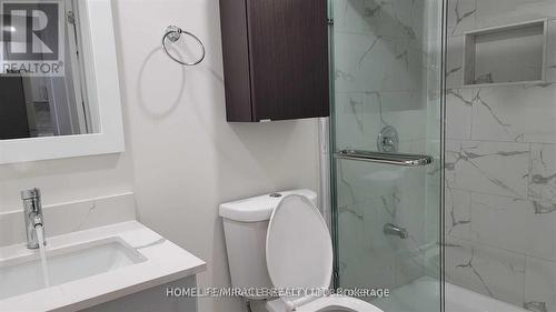 2 - 49 Hubbell Road, Brampton, ON - Indoor Photo Showing Bathroom