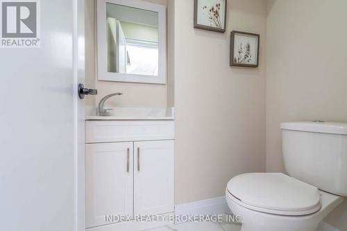 12 Dawnridge Trail, Brampton, ON - Indoor Photo Showing Bathroom